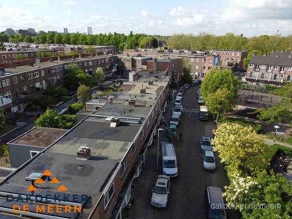 Luchtfoto dakinspectie woonwijk in De Meern Luchtfoto dakinspectie woonwijk in De Meern
